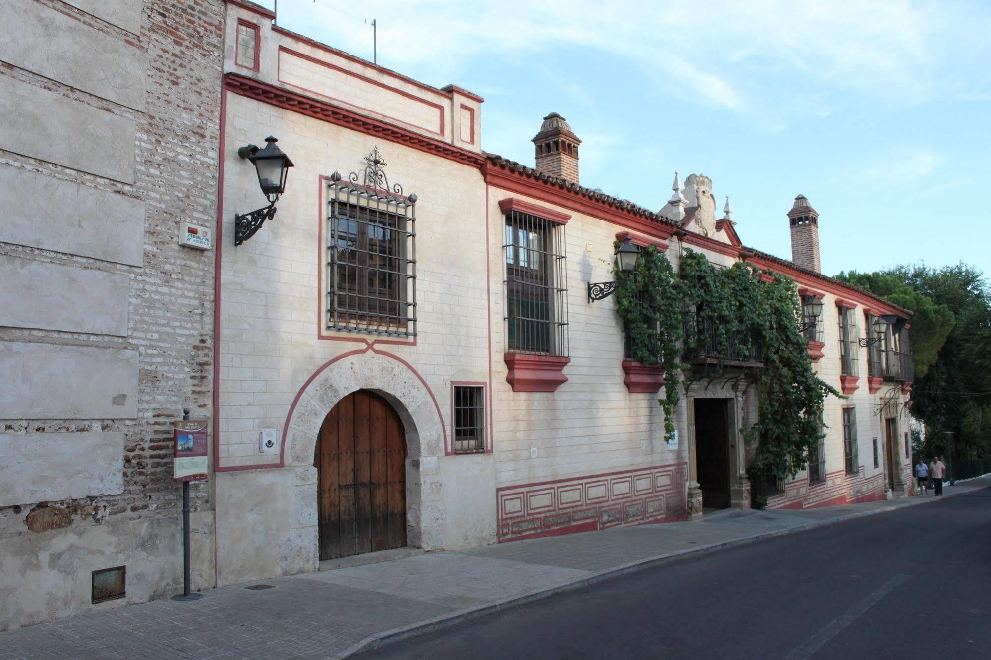 El Rincon De San Benito Guest House Касала де ла Сиера Екстериор снимка